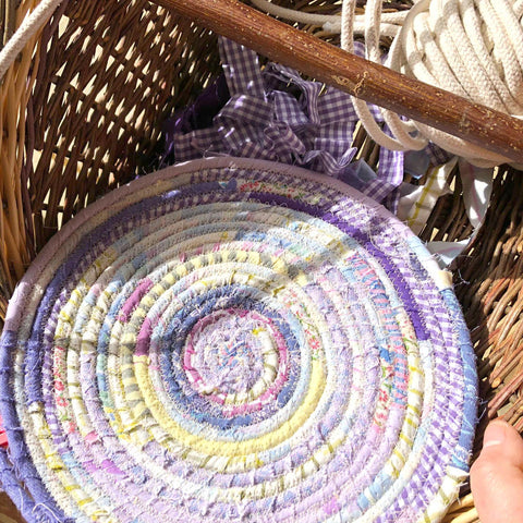 Coiled rope fabric placemats workshop